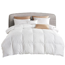 Load image into Gallery viewer, Giselle Bedding Super King 700GSM Goose Down Feather Quilt
