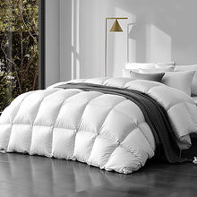 Load image into Gallery viewer, Giselle Bedding Super King 800GSM Goose Down Feather Quilt
